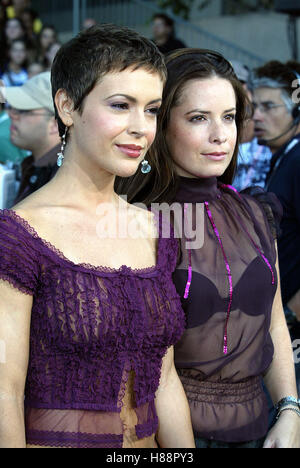 ALYSSA MILANO ET HOLLY MARIE COMBS 2003 Teen Choice Awards UNIVERSAL AMPHITHEATRE LOS ANGELES USA 02 Août 2003 Banque D'Images