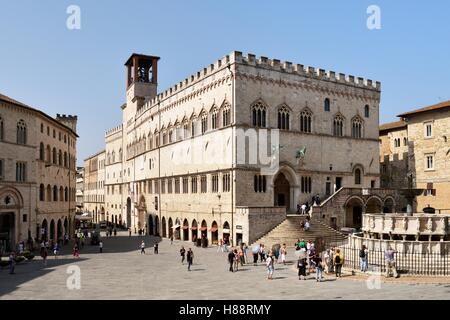 Avant's Palace, Palazzo dei Priori, la Piazza IV Novembre, Pérouse, Ombrie, Italie Banque D'Images