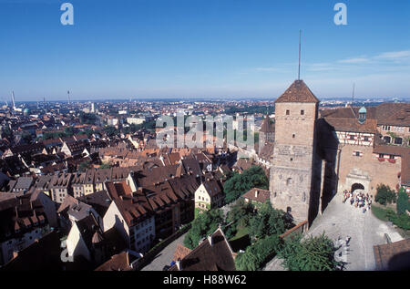 Vue sur Château de Nuremberg avec les Païens, Tour d'horizon et panorama, Nuremberg, Franconia, Bavaria Banque D'Images