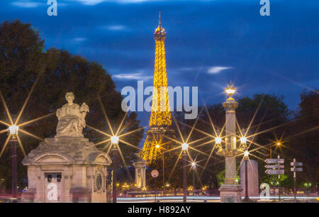 06 France-November,Paris, 2016 : La Tour Eiffel est l'un des monument le plus visité au monde. Banque D'Images