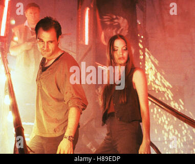 Cyborg II, (CYBORG II - L'OMBRE DE VERRE) USA 1993, Regie : Michael Schroeder, Elias Koteas, ANGELINA JOLIE Banque D'Images