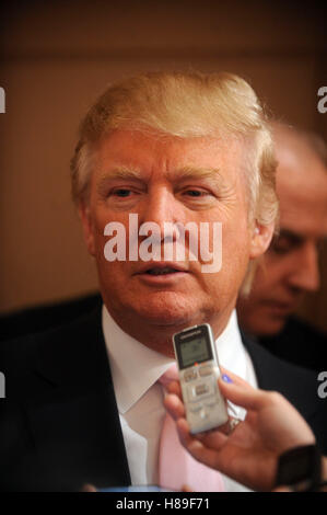 Donald Trump à la 9e édition de 'Dressed Kilt' charity fashion show au Hammerstein Ballroom à New York. Le 5 avril, 2011© / MediaPunch01 mpi Inc. Banque D'Images