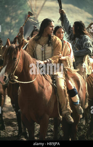 Crazy Horse (cheval fou) USA 1996, Regie : John Irvin, Michael Greyeyes, IRENE BEDARD, Ausdruck : Pferde, Indianer Banque D'Images