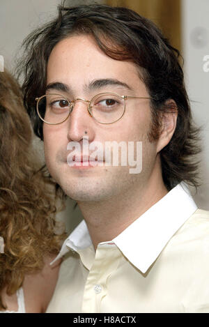 SEAN LENNON MOCA AWARD FOR DISTINGUISHED W Regent Beverly Wilshire Hotel LOS ANGELES LA USA 25 Septembre 2003 Banque D'Images