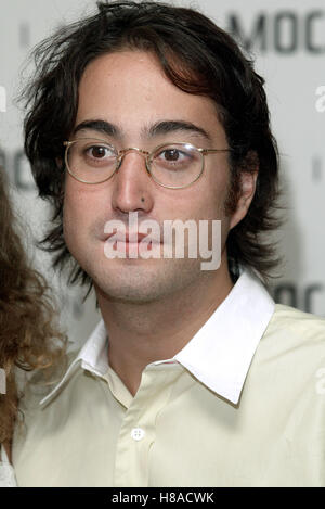 SEAN LENNON MOCA AWARD FOR DISTINGUISHED W Regent Beverly Wilshire Hotel LOS ANGELES LA USA 25 Septembre 2003 Banque D'Images