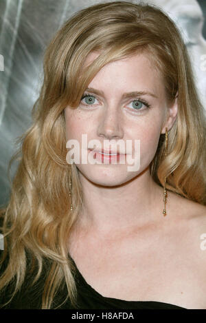 AMY ADAMS HOUSE DE SABLE ET DE BRUME MONDE CINERAMA DOME LOS ANGELES HOLLYWOOD P USA 09 novembre 2003 Banque D'Images