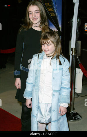 SARAH BOLGER & EMMA BOLGER EN AMÉRIQUE LA PREMIERE BEVERLY HILLS LOS ANGELES USA 20 novembre 2003 Banque D'Images