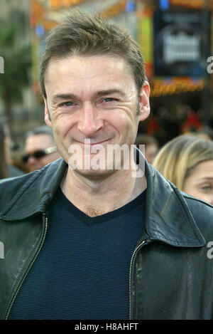 P.J. HOGAN PETER PAN LA PREMIERE CHINESE THEATRE HOLLYWOOD LOS ANGELES USA 13 décembre 2003 Banque D'Images