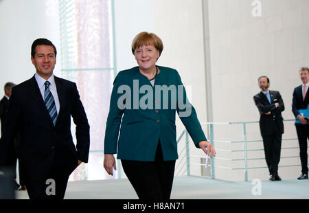 Enrique Pena Nieto, BKin, Angela Merkel - Treffen der dt. Bundeskanzlerin mit dem Praeisdenten mexikanischen, Bundeskanzleramt, 1 Banque D'Images