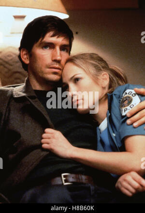 Angel Eyes, (Angel Eyes) USA 2001, Régie : Luis Mandoki, Jim Caviezel, Jennifer Lopez, Ausdruck : Paar, Umarmung Banque D'Images