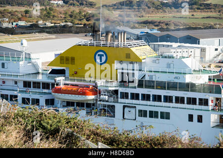 Ferry Transmanche Côte d'Albâtre quitte Newhaven Harbour East Sussex UK Banque D'Images