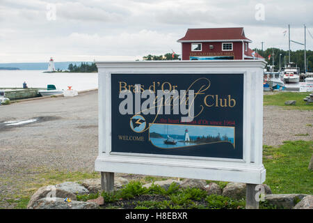 Bras d'Or Lake yacht club Baddeck Cape Breton Nova Scotia Canada Banque D'Images