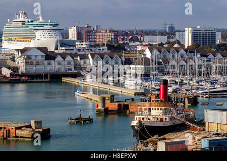 Remorqueur amarré vétéran Calshot à Southampton, Royaume-Uni Banque D'Images