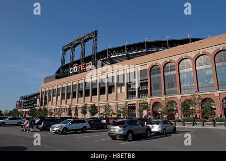 Vue extérieure du Citi Field, le stade de la MLB home New York Mets devant un jeu de 2016, New York, United States. Banque D'Images