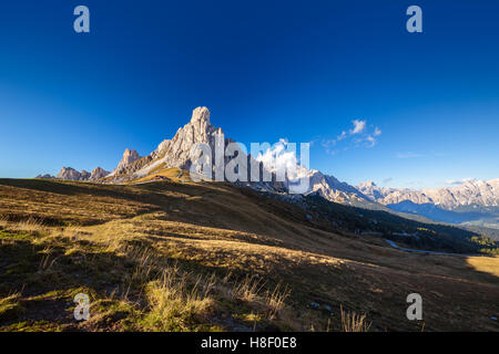 La Gusela, Nuvolau gruppe, Tyrol du sud, montagnes des Dolomites, Passo Giau, Dolomites, Italie Banque D'Images