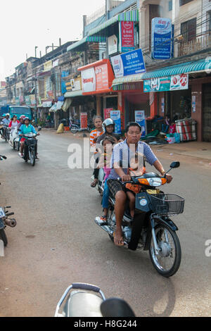 Kamphong Chhnang, Tonle Sap, au Cambodge Banque D'Images
