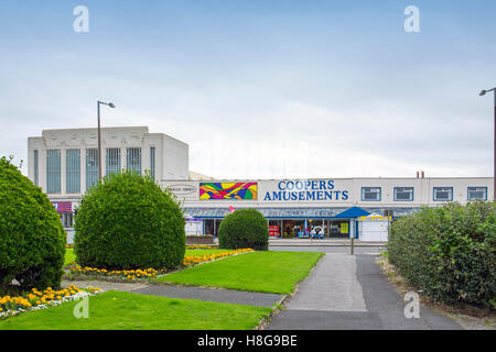 Coopers de jeux électroniques à Morecambe Lancashire UK Banque D'Images