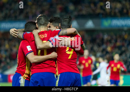 Granada, Espagne. Le 12 novembre, 2016. Fédération Européenne de la Coupe du Monde 2018 de qualification entre l'Espagne contre la Macédoine à Los Carmenes Stadium. Credit : ABEL F. ROS/Alamy Live News Banque D'Images