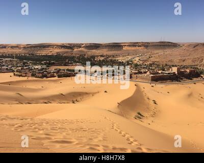 Désert vide illimité panorama de l'Afrique du Nord, l'Algérie Béchar Taghit sable désert Banque D'Images