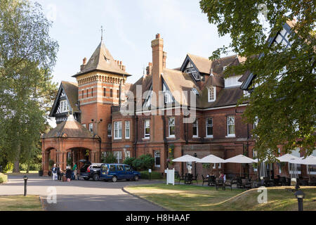 Woodlands Park Hotel, Woodlands Lane, Stoke D'Abernon, Surrey, Angleterre, Royaume-Uni Banque D'Images