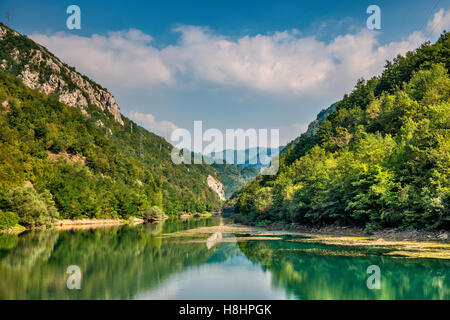 Jablanicko jezero, lac artificiel de Rama et le Canyon de la rivière Neretva, Vranica, massif des Alpes dinariques, Bosnie-Herzégovine Banque D'Images