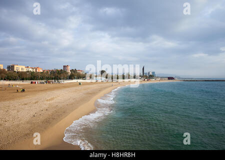 Espagne, Catalogne, Barcelone, plage Nova Icaria Banque D'Images