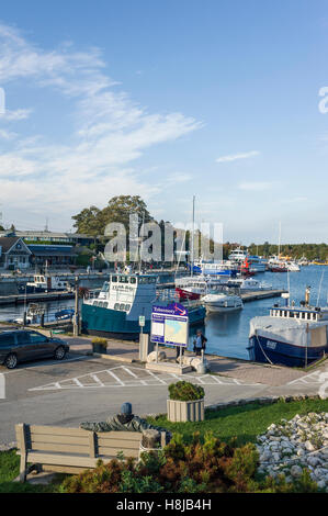 La ville de Tobermory est une petite collectivité située à la pointe nord de la péninsule Bruce, en Ontario, au Canada Banque D'Images