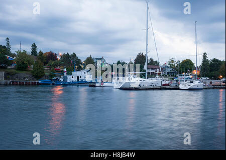 La ville de Tobermory est une petite collectivité située à la pointe nord de la péninsule Bruce, en Ontario, au Canada Banque D'Images