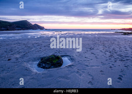 Crackington Haven sur la côte de Cornouailles, Royaume-Uni. Banque D'Images