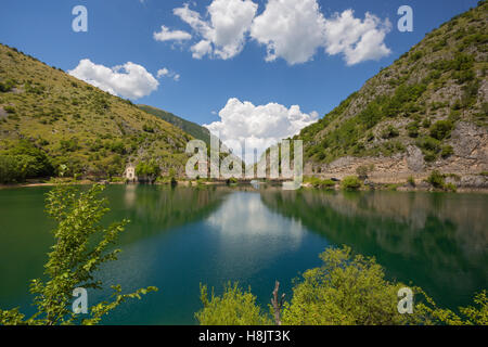 Lac de San Domenico (L'Aquila) - Paysage Banque D'Images