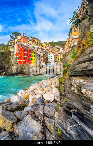Village de Riomaggiore, Cinque Terre National Park, Ligurie, Italie. Banque D'Images