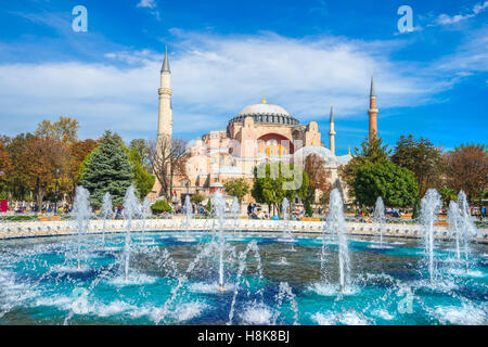 Sainte-sophie à Istanbul. Le célèbre monument de l'architecture Byzantine. La Turquie. Banque D'Images