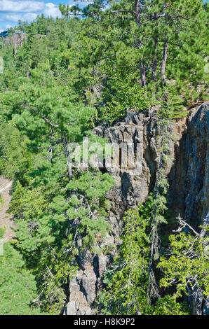 Canyon près de Thunder Bay au nord du lac Supérieur Banque D'Images