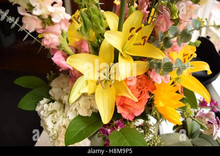 Bouquet de fleurs de lys Banque D'Images