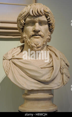 Barbare. Buste. 2ème ANNONCE de siècle. En. Musée Archéologique National, Naples. L'Italie. Banque D'Images