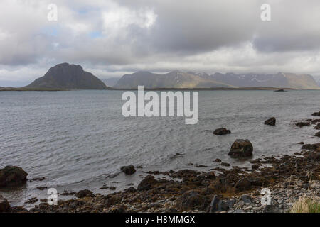 De Gimsoya, Per Rekdal Vestvagoy, îles Lofoten, Norvège, Banque D'Images