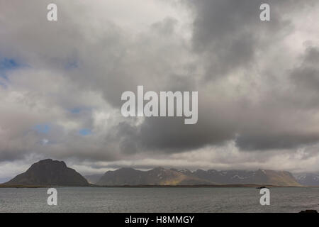 De Gimsoya, Per Rekdal Vestvagoy, îles Lofoten, Norvège, Banque D'Images