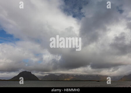 De Gimsoya, Per Rekdal Vestvagoy, îles Lofoten, Norvège, Banque D'Images