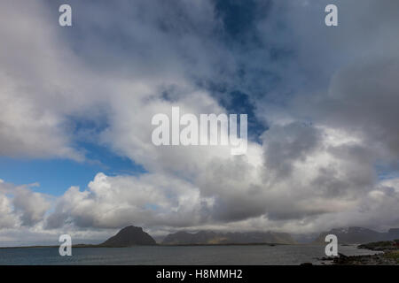 De Gimsoya, Per Rekdal Vestvagoy, îles Lofoten, Norvège, Banque D'Images