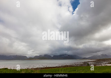 De Gimsoya, Per Rekdal Vestvagoy, îles Lofoten, Norvège, Banque D'Images