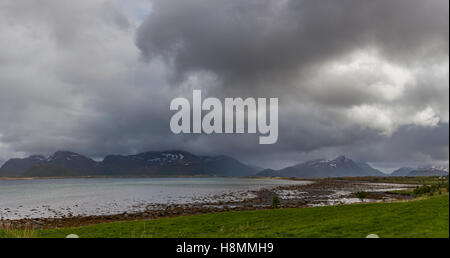 Gimsoy de Rekdal, Vestvagoy, îles Lofoten, Norvège. Banque D'Images