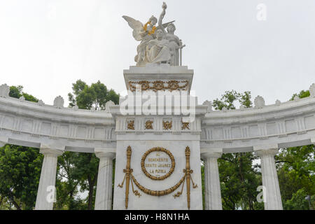 Monument à Benito Juarez (Hemiciclo Benito Juarez un). Monument néoclassique en marbre de Benito Juarez, Mexico's premier ind Banque D'Images