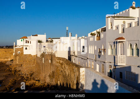 Une vue sur la Forteresse d'Asilah, Maroc Banque D'Images