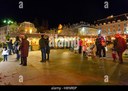 Marché de Noël, la Piazza Walther, Bolzano, Trentin-Haut-Adige sudtirol,Italie,, Europe Banque D'Images