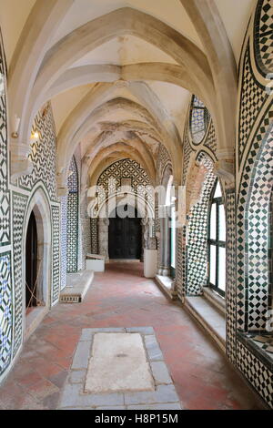 BEJA, PORTUGAL : cloître du Musée régional de la Reine Dona Leonor (Couvent de Nossa Senhora da Conceicao) Banque D'Images