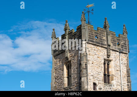 Royaume-uni, Angleterre, dans le Yorkshire, Richmond - haut de la Green Howards Regimental Museum au sein de l'ancienne église de la Trinité dans la ville de R Banque D'Images