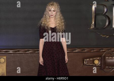 Londres, Royaume-Uni. 15 Nov, 2016. Emmi vert, les animaux fantastiques et où les trouver - Première européenne. 15/11/2016 | Verwendung weltweit Crédit : afp/Alamy Live News Banque D'Images