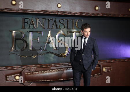 Londres, Royaume-Uni. 15 Nov, 2016. Taylor Lautner arrive à la première européenne du film "Vie et habitat des animaux fantastiques" à Londres, Royaume-Uni, 15 novembre 2016. Photo : PHILIP DETHLEFS/dpa/Alamy Live News Banque D'Images