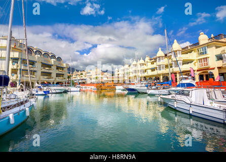 Port de plaisance de Benalmadena. Costa del Sol, la province de Malaga, Andalousie, Espagne Banque D'Images