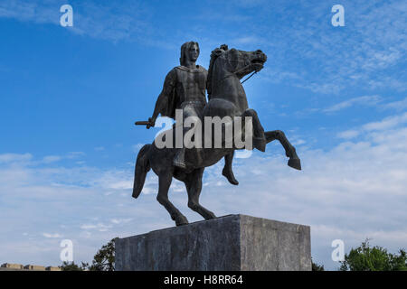 Equestrian statue en bronze d'Alexandre le Grand en Grèce, Chalcidique, Macédoine Centrale, Grèce Banque D'Images